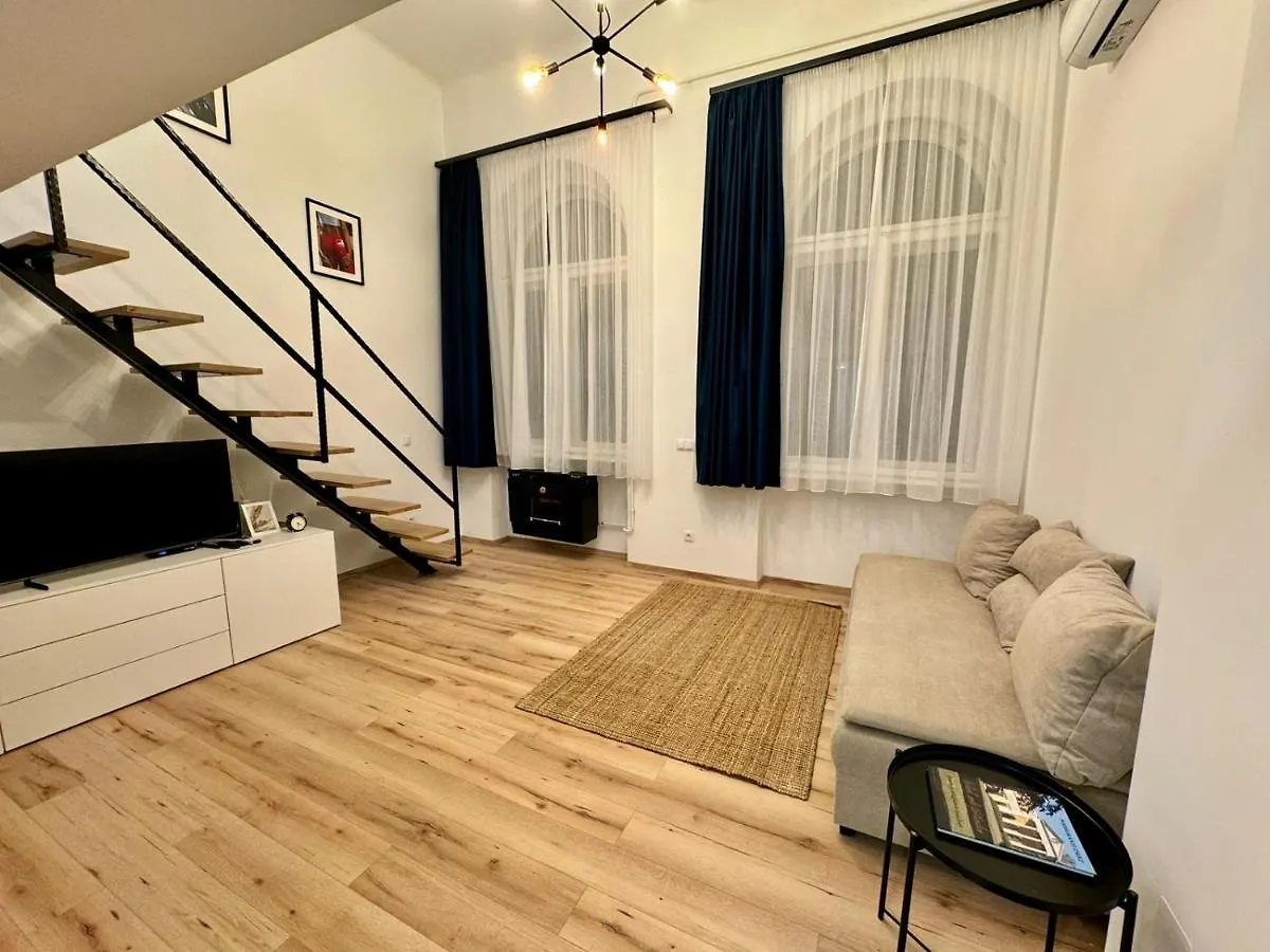 Downtown Double Room Deluxe With Joint Kitchen Budapest Apartment